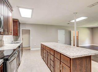 1508 Carterville Rd, Petal, MS 39465