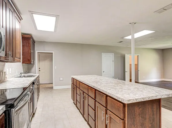 1508 Carterville Rd, Petal, MS 39465