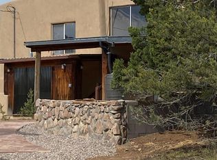 12 Old Canoncito Rd, Santa Fe, NM 87508