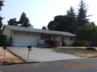 17810 SE Stephens St, Portland, OR 97233