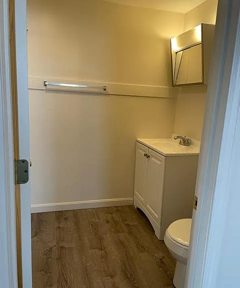 190 Washington St #1 — Photo 19