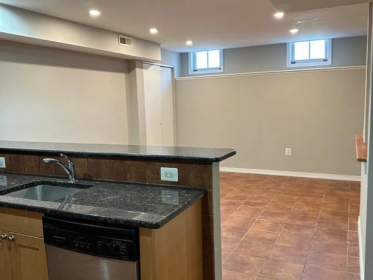 2022 Fairmount Ave #1F — Photo 20