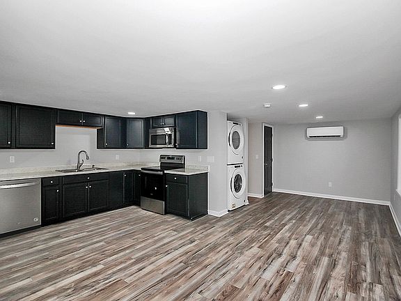 3rd image of 1011 & 1/2 Rankin Ave Unit 1