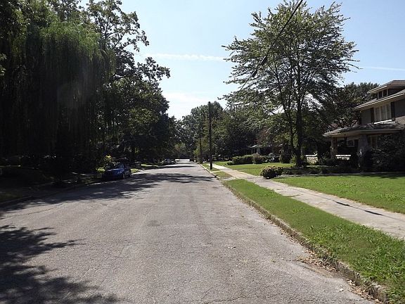 4th image of 714 N Idlewild St