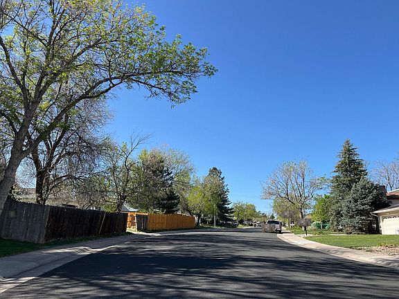 4th image of 18211 E Montana Pl