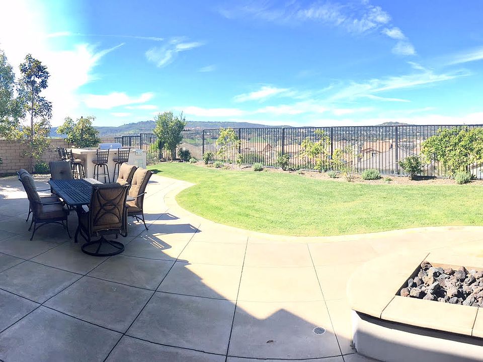 2nd image of 27601 Manor Hill Rd