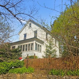 92 Ridgewood Ave Avenue, Yonkers, NY, 10704