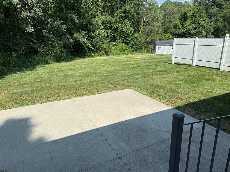 1 Red Maple Ln — Photo 12