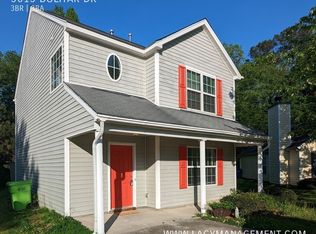 5615 Bolitar Dr, Raleigh, NC 27610