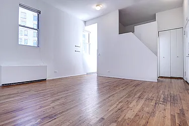 Rented by Urbane Brokerage