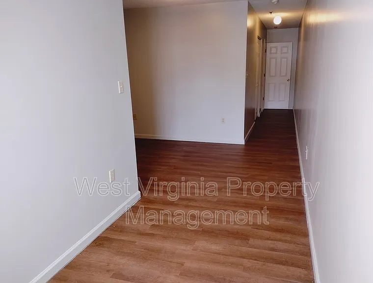 104 N 8th Street — Photo 4