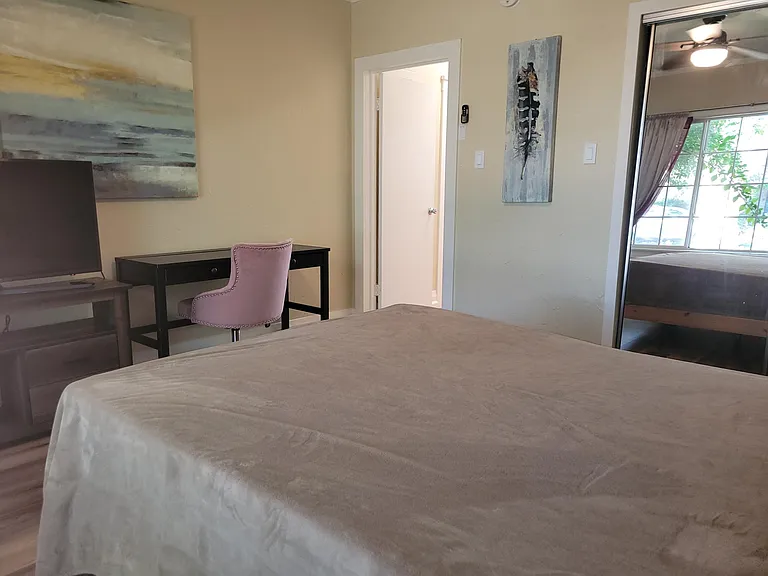 1077 Obrien Ct — Photo 12