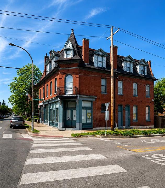 1st image of 3401 Chippewa St