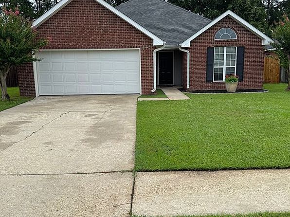 3911 Baywood Ln