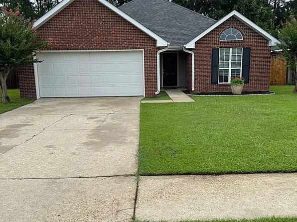 3911 Baywood Ln, Ocean Springs, MS 39564