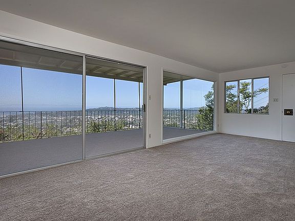 Bedroom 3 - downstairs