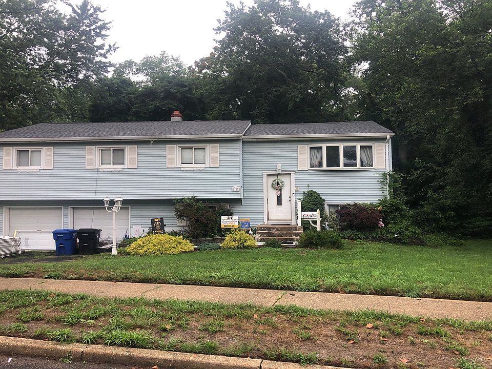 1st image of 21 Thorne Pl