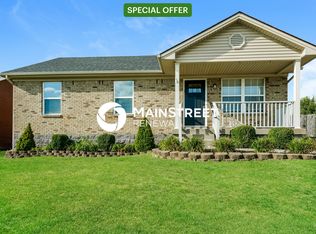 8705 Vision Pl, Louisville, KY 40229