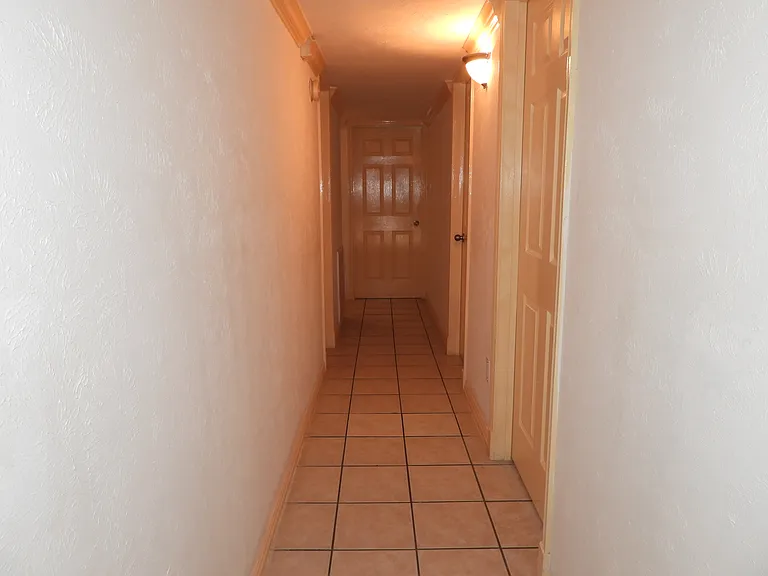 14327 Lorne Dr — Photo 13