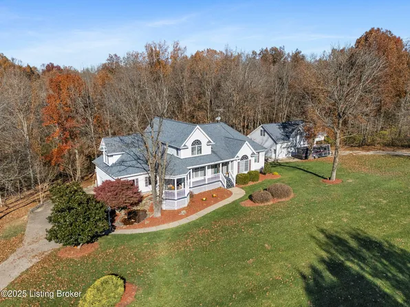 17411 Fisherville Woods Dr, Fisherville, KY 40023