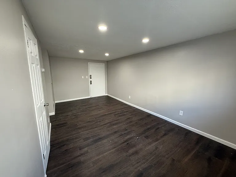 3022 W.14 Lofts — Photo 12