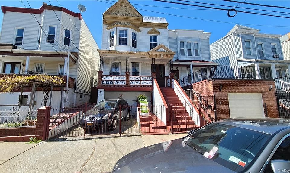 1st image of 782 Elsmere Pl