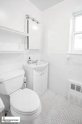 Rented by Brownstone Real Estate | media 13