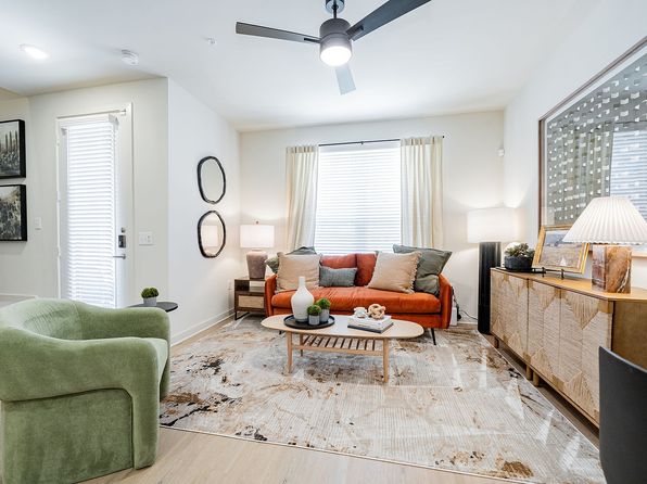 3251 Lake Sharon Dr #7411