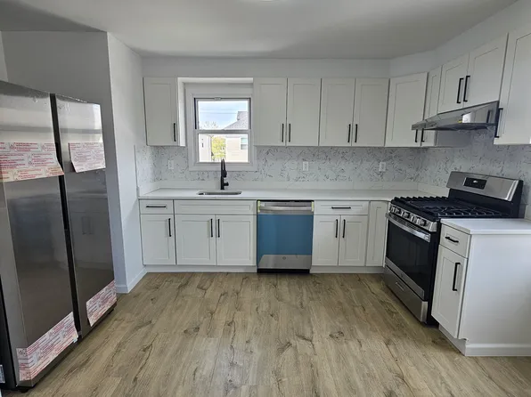4239 Richmond Ave #2, Staten Island, NY 10312