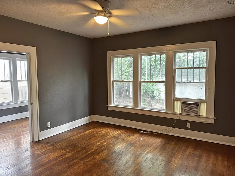 1705 Pearl Ave — Photo 26
