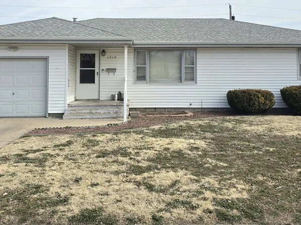 1312 Lawrence Dr, Hays, KS 67601