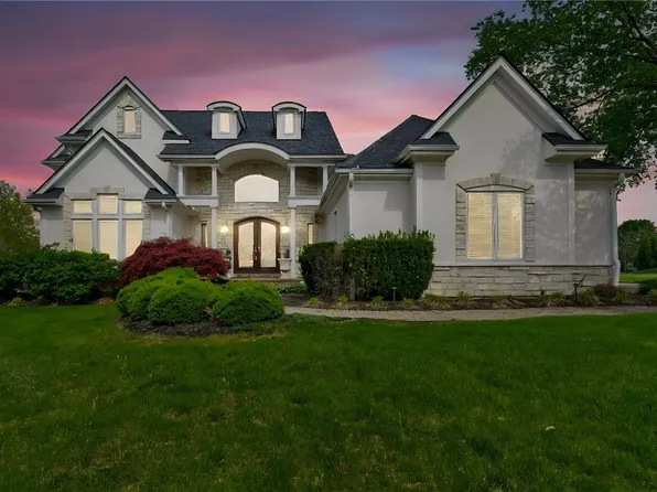 158 Signature Dr S, Xenia, OH 45385