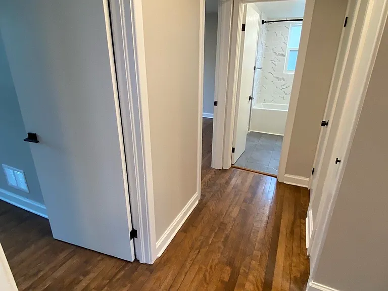 228 Woodroffe Ave #1 — Photo 15