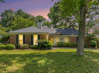 831 Farnham Rd, Charleston, SC 29412