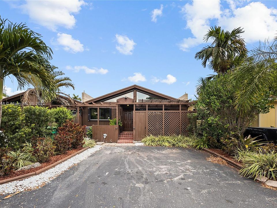 1st image of 11314 SW 114th Circle Ter #11314