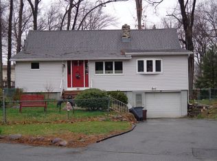 68 Cascade Way, Butler, NJ 07405