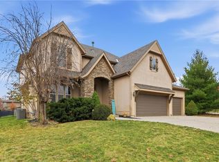24004 W 124th St, Olathe, KS 66061