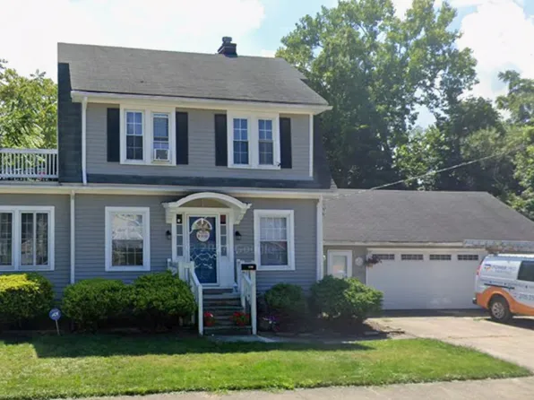 3701 Burger Ave, Cleveland, OH 44109