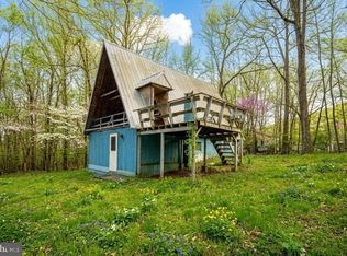 141 Montana Ln, Oakland, MD 21550