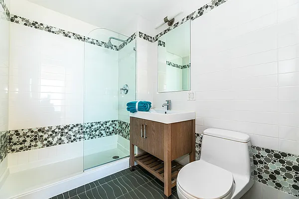 Sold by Compass | media 14