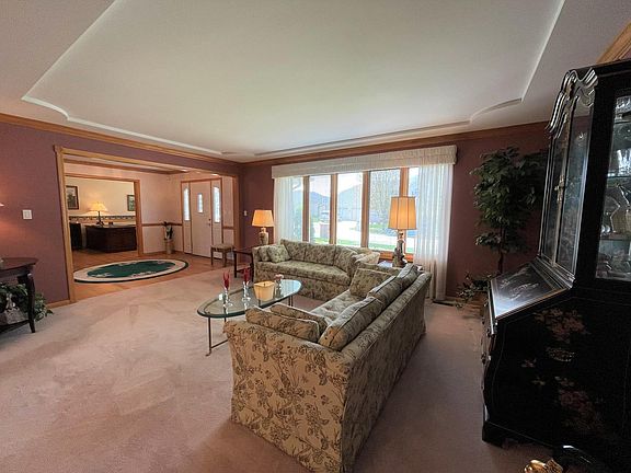 4th image of 17601 Allison Ln