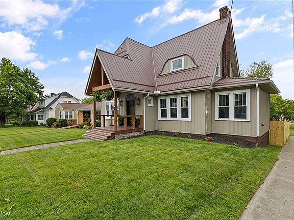 3rd image of 3652 Brightway St