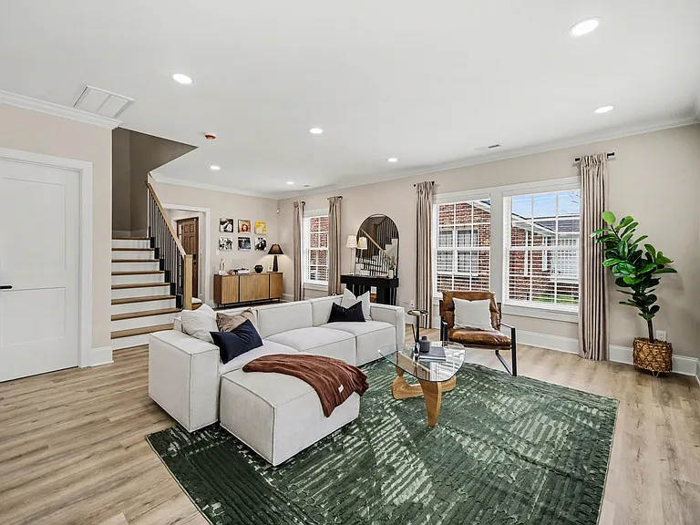 816 Walnut Ave #2 — Photo 6