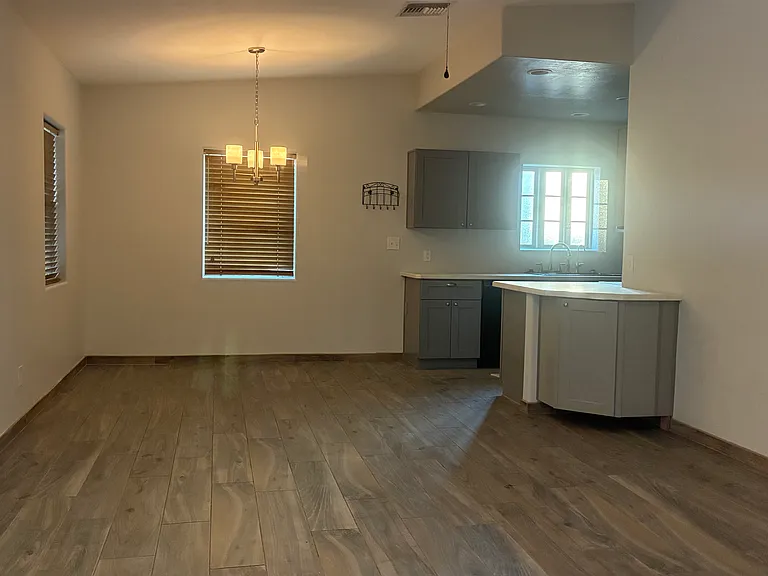 2336 W Orange Dr #A — Photo 4