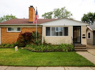 415 Academy Ave, Ferndale, MI 48220