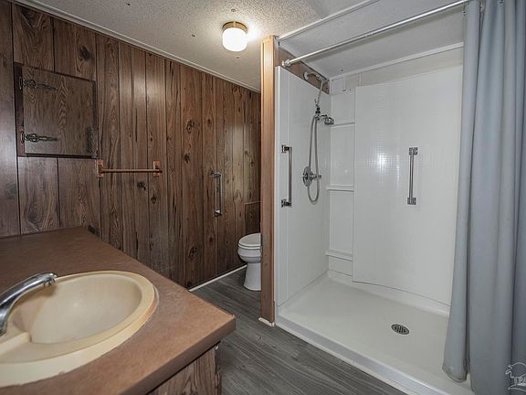 4th image of 5329 Dover Ave