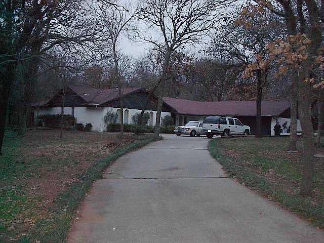 1st image of 2704 E Rosewood Ln