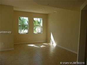 5th image of 11501 NW 89th St APT 213