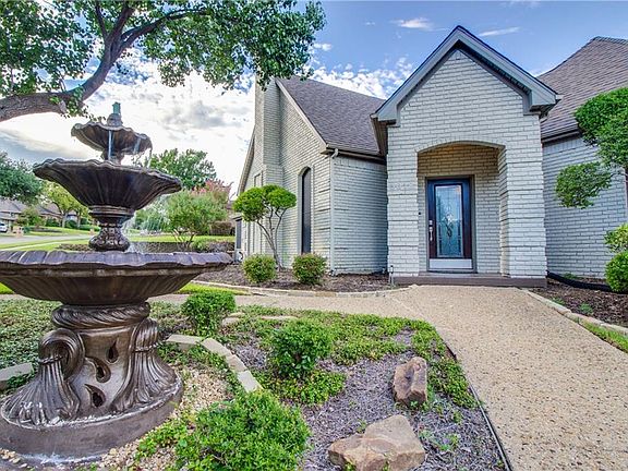 3rd image of 3018 Club Hill Dr