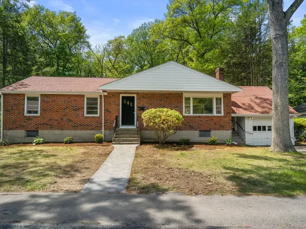 10 Roberta Rd, Sharon, MA 02067
